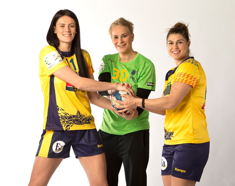 Handbal. Jucătoarele naționalei României vor evolua la Campionatul European în tricouri imprimate cu lupul dacic