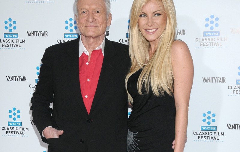 La 84 de ani, Hugh Hefner se însoară din nou, cu o puştoaică de 24 de ani