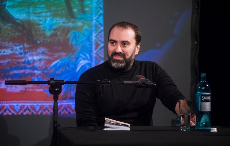 Ciocanul și cuiele. Răspuns la critica lui Valeriu Nicolae