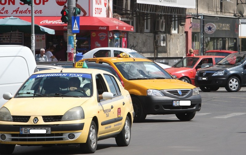 Noul regulament de taxi din București a fost amânat. Primăria Capitalei așteaptă decizia de la Guvern