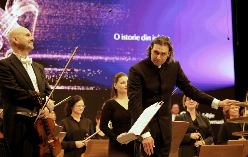 Dirijorul Vladimir Jurowski revine pe scena Festivalului Internațional George Enescu alături de Orchestra Operei de Stat Bavareze