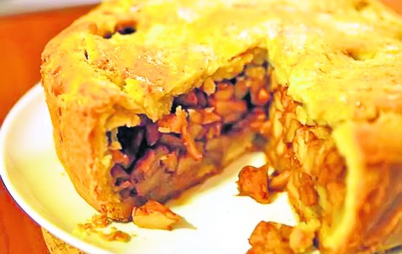 O rețetă pe zi / Plăcintă dietetică de mere acrișoare
