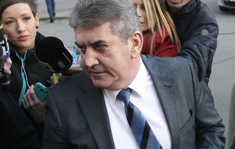Oprea avea trei polițiști doar ai lui! Pentru ministrul internelor, semafoarele arătau întotdeauna culoarea «verde»