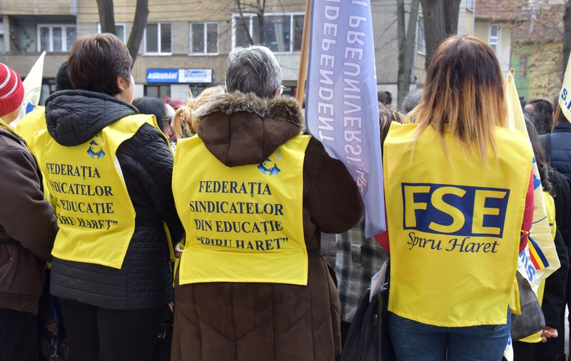 Sindicaliștii din Educație reiau protestele. Profesorii, nemulțumiți că majorările din Legea salarizării nu au fost aplicate