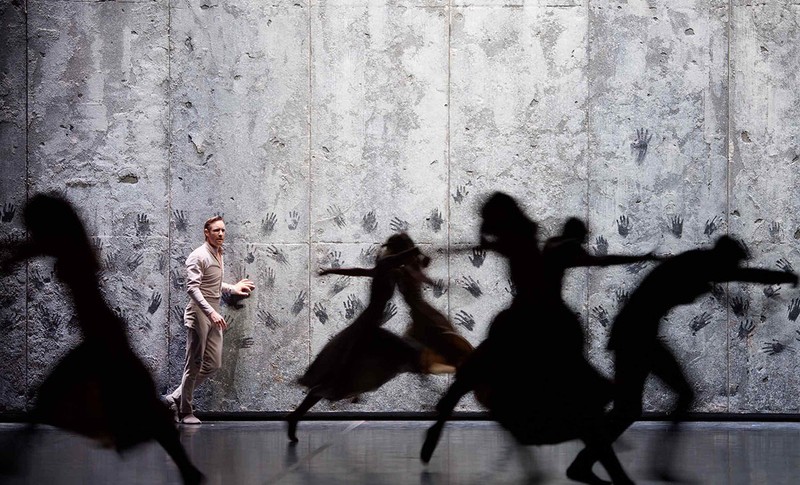 James Streeter (Albrecht) în Giselle, foto: Laurent Liotardo