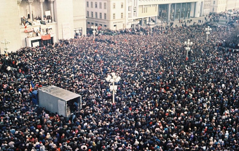 Pentru prima dată în cei 32 de ani de la Revoluție, sirenele din Piața Operei din Timișoara nu au mai sunat