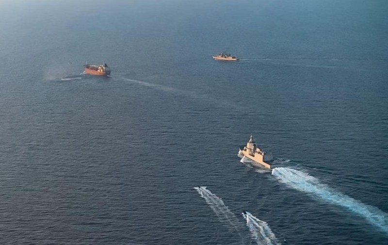 Misiunea navală a UE din Marea Mediterană a interceptat un petrolier din flota-fantomă a Rusiei. Operațiunea a fost condusă de Italia
