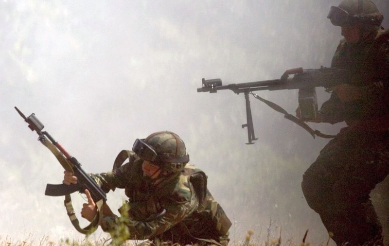 România participă cu exerciţii militare pe teritoriul Ucrainei