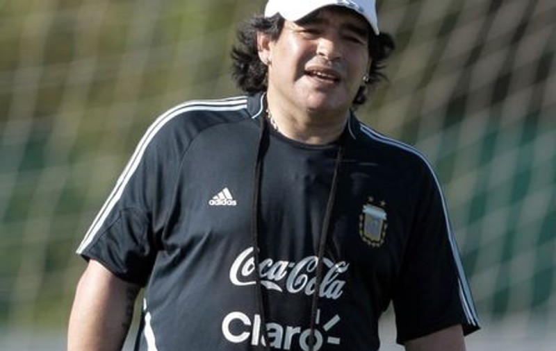 Maradona: "Dacă câştigăm CM, voi alerga dezbrăcat"