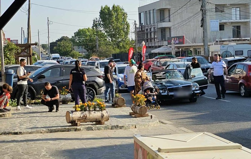 Șoferul de 19 ani care a omorât doi tineri la 2 Mai le-a spus poliţiştilor că a crezut că a lovit o pasăre sau o vacă