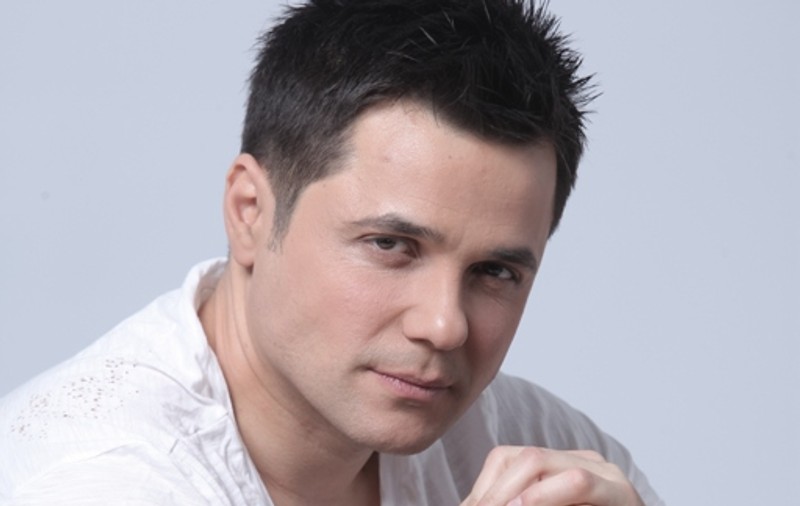 Așa arăta fostul coprezentator al Andreei Marin în liceu! Ți se pare că s-a schimbat mult Cove?