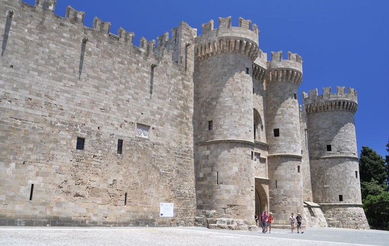 (P) Obiective turistice de neratat în orașul Rhodos