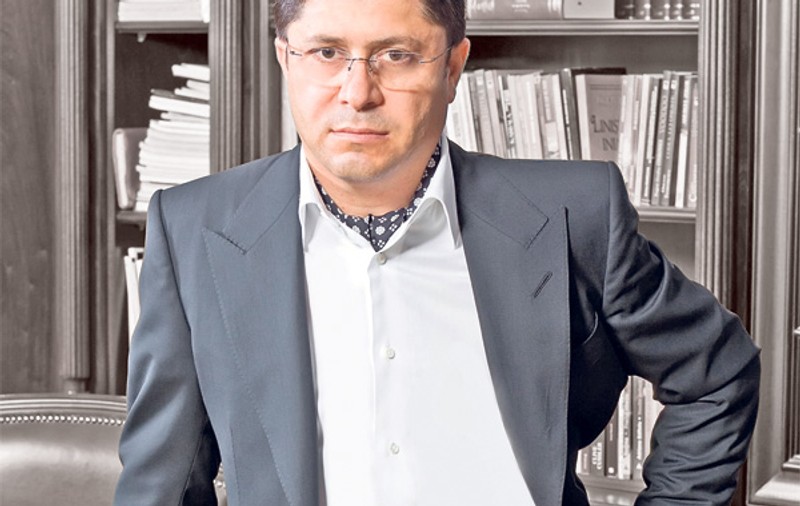 "La 25 de ani aveam deja strânşi 4.000.000 $" | Interviu EXCLUSIV cu omul de afaceri interesat de preluarea Rapidului
