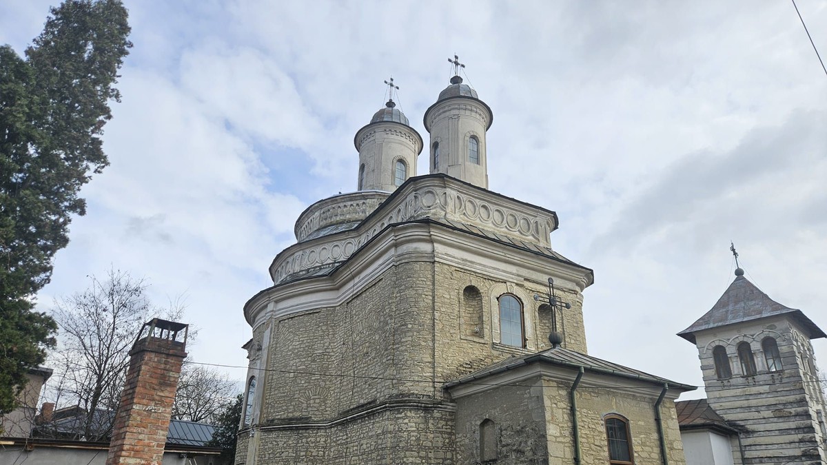 Biserica Sf. Haralambie din Iasi