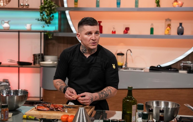 Liviu Moroiu, prima reacție după ce nu a fost ales pentru echipe la „Chefi la cuțite”. A refuzat cuțitul de aur: „Gestul meu a fost înțeles greșit”