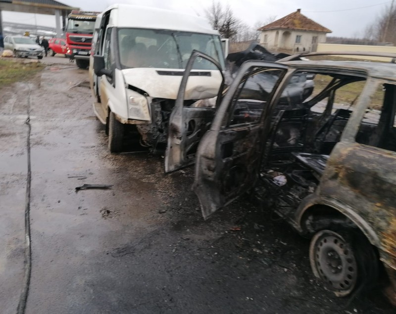 UPDATE | Accident rutier în Botoșani. 11 persoane au fost rănite, una fiind în stare de inconștiență