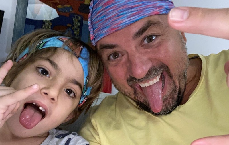 Băiețelul adoptat de Horia Brenciu a împlinit 8 ani. Cum arată acum: „Toma, băiatu’ lu’ tata, la mulți ani!”