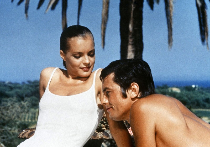 Alain Delon and Romy Schneider, "La Piscine" ('The Swimming Pool') (1968) Avco Embassy. File Reference # 34145-585THA