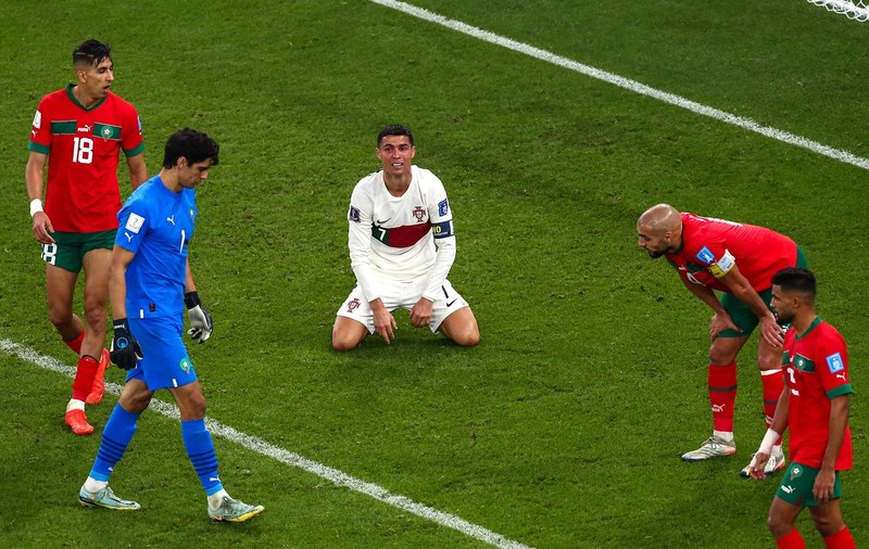 Încă un șoc la CM din Qatar: Portugalia lui Ronaldo, eliminată de Maroc! Naționala africană s-a calificat în semifinale