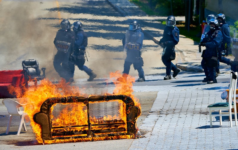Proteste în Franța, după ce poliția a ucis un tânăr