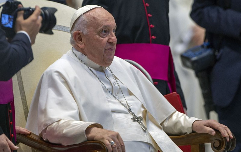 Papa Francisc va lipsi de la rugăciunea de duminică. Ce spune Vaticanul despre starea sa după operație
