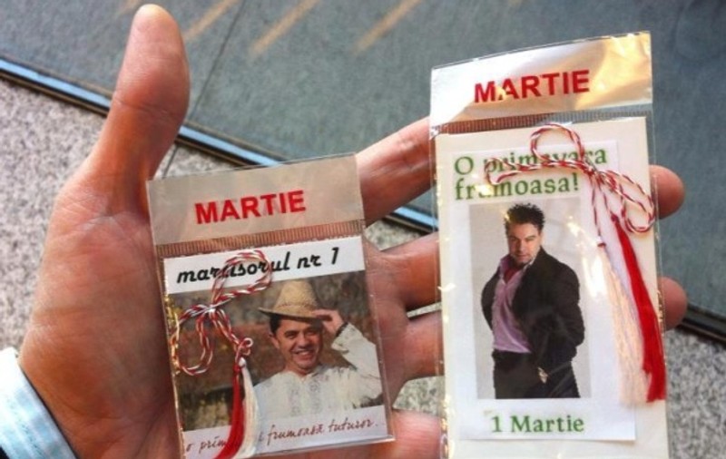 Îţi plac manelele? De "mărţişoarele maneliste" ce zici? Ai cumpărat aşa ceva?