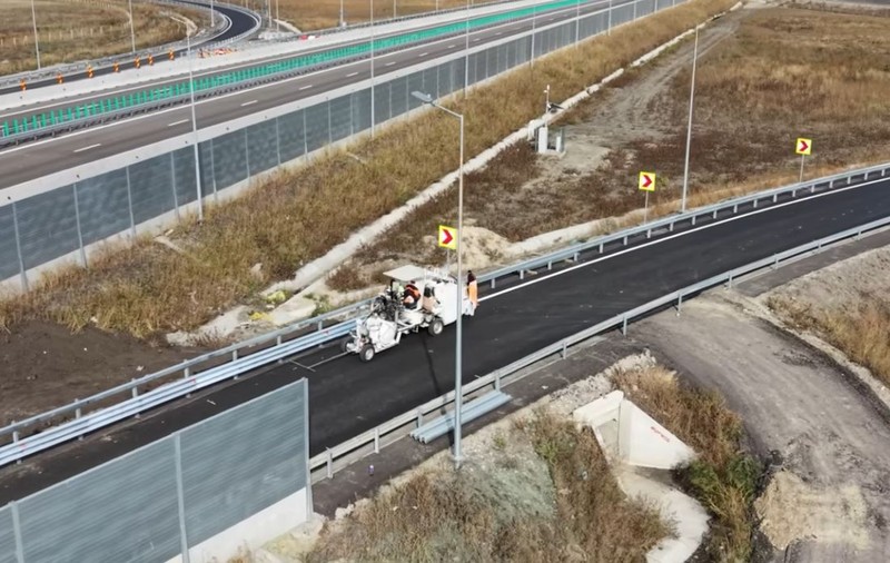 Tronsonul Pietroasele – Buzău al Autostrăzii A7, aproape de deschidere, va lega Bucureștiul de Focșani fără oprire în Buzău | VIDEO
