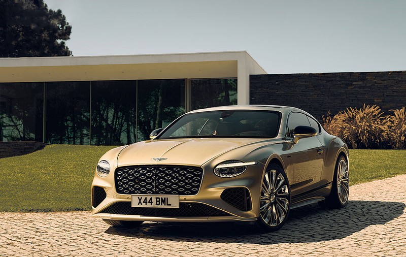 Bentley lansează un model dedicat Ateneului Român. Țara noastră, prima din UE cu o ediție limitată dedicată unui simbol național