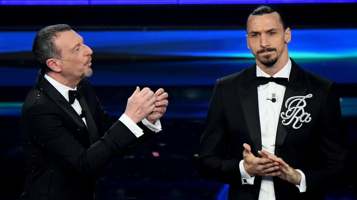 Zlatan Ibrahimovic s-a dat în spectacol la festivalul de la Sanremo: „Violoniștii să plece, dar să rămână fetele”