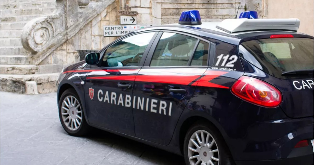 Mașină de carabinieri.