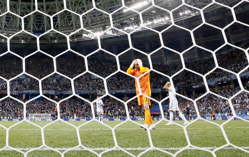 Top 10 cele mai mari gafe de portari la Campionatul Mondial de fotbal. Florin Prunea, printre ”comisari”  | VIDEO
