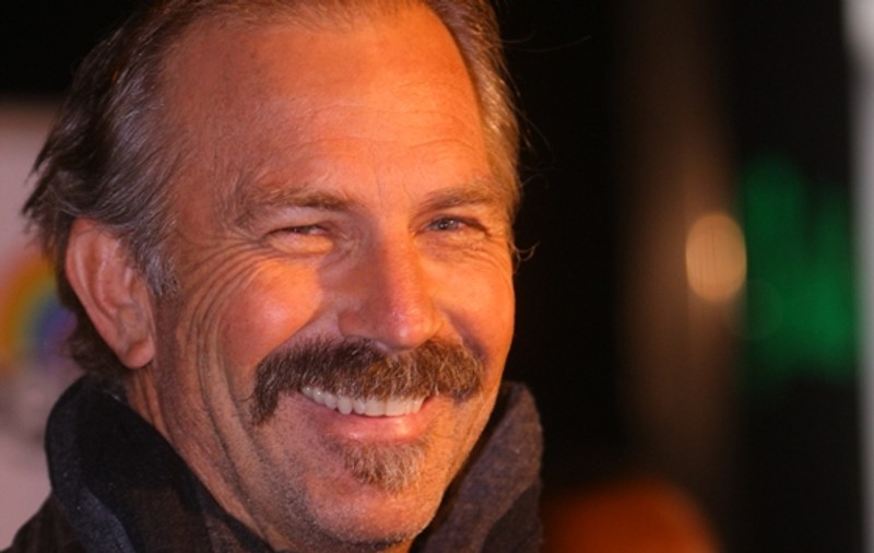 Kevin Costner, IMPRESIONAT de ROMÂNI: "Mi-a plăcut cât de mult munceau oamenii"