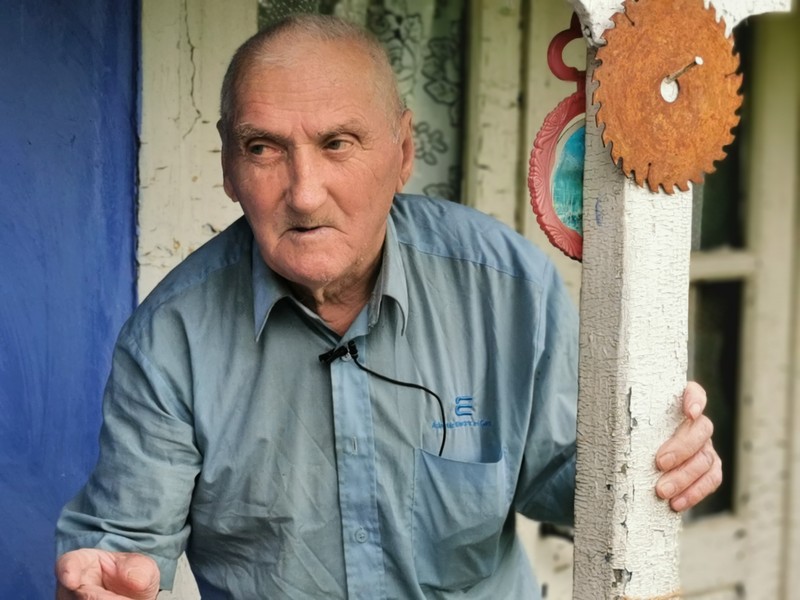 Gheorghe Munteanu, „poetul” din Pungești, are 86 de ani