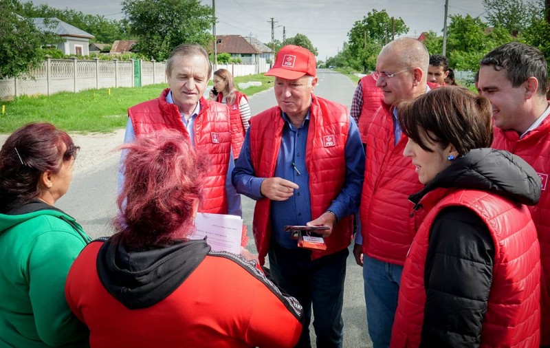 Alegeri 2024. Emil Cătănoiu, unul din cei mai longevivi primari din România, pierde alegerile la două voturi diferență