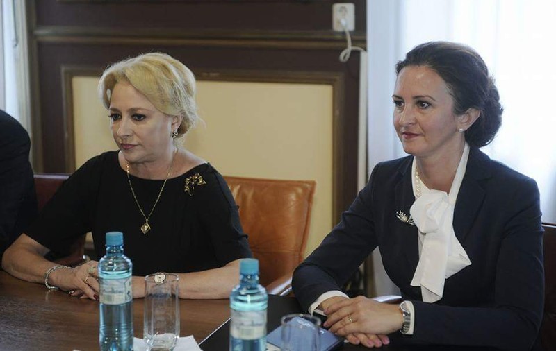 Autoritățile române cer urgentarea procedurilor pentru repatrierea trupurilor celor 5 români morți în Cehia