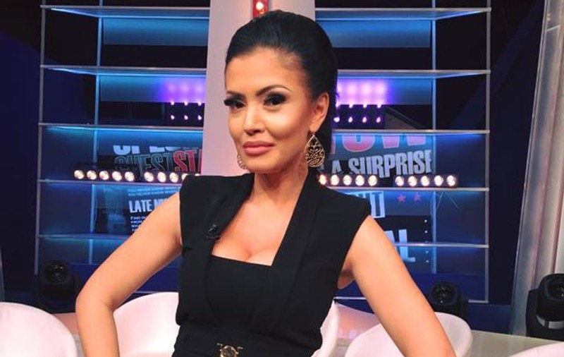 Andreea Mantea şi-a schimbat look-ul! Şi-au dat coate când au văzut-o! Uite ce şi-a făcut la păr!
