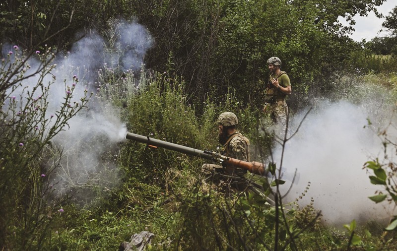 Război în Ucraina, ziua 518 | Rusia susţine că a respins „o ofensivă majoră” a ucrainenilor în Zaporojie