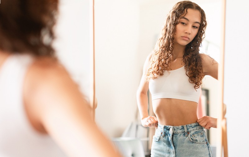 Ce e bigorexia, noul trend care-i afectează fizic pe adolescenți și alarmează părinții