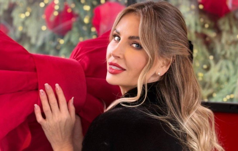 Andreea Bănică iese la atac! Pe cine nu are cântăreața la suflet: „Stai în online și dai sfaturi de mamă, că le știm pe toate”