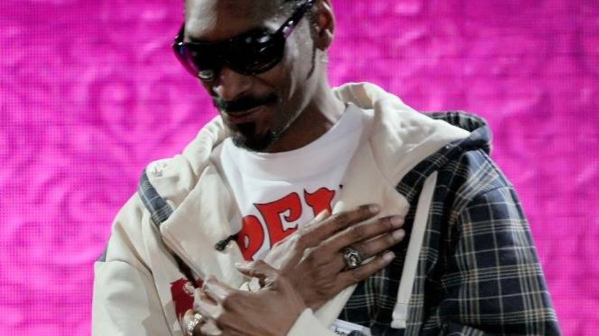 Snoop Dogg ar putea veni în România