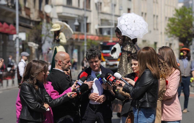 Peste 30.000 de persoane au participat sâmbătă la evenimentul „Străzi deschise” din Calea Victoriei