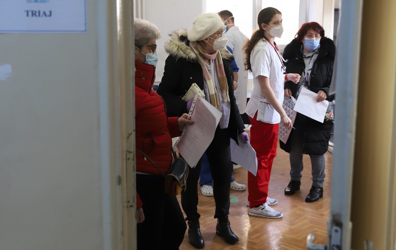 România, pe locul 18 în lume și pe 6 în UE, în clasamentul vaccinării anti-COVID