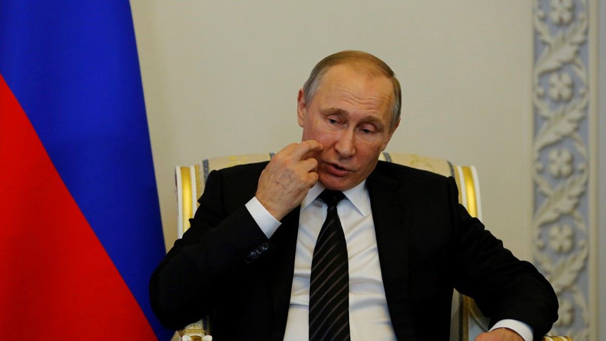 Vladimir Putin va candida independent