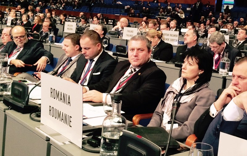 Întâlnire de grad ”zero” la Haga. Parlamentarii NATO au pus la cale strategia de apărare mondială 