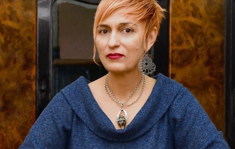 Ionela Neagoe, directoarea Colegiului Național „Gheorghe Lazăr” din București, consideră că un director de școală ar trebui să aibă libertatea de a angaja el însuși profesorii, și nu inspectoratul. Doar așa va fi garantată calitatea actului predării. Foto: Facebook
