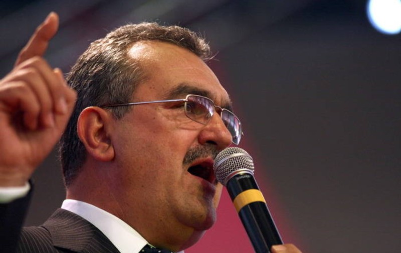 Fost ministru, limbaj ca la UŞA CORTULUI în PARLAMENT: „Mi-au f...t ziua, băga-mi-aş p...a!”