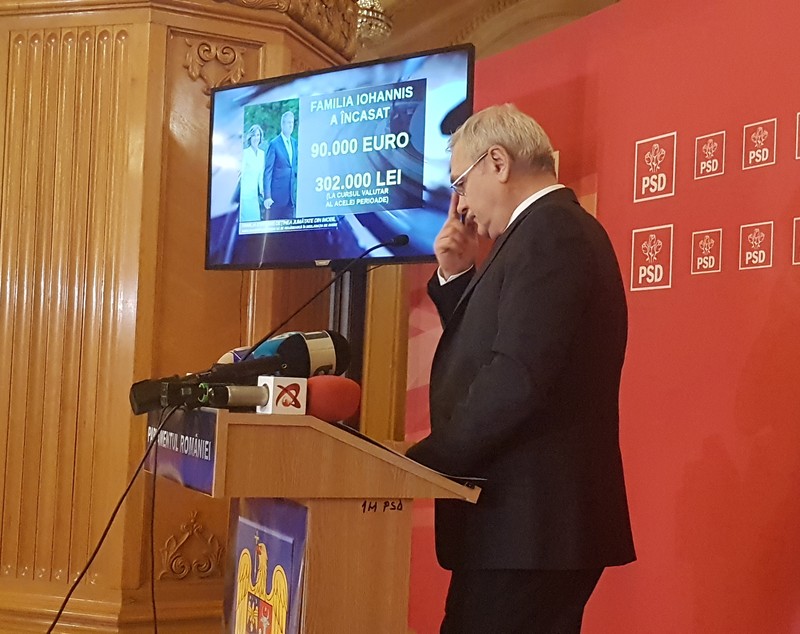 VIDEO&FOTO/ Liviu Dragnea și valiza, Episodul 2. Președintele PSD a venit la Parlament cu noi documente