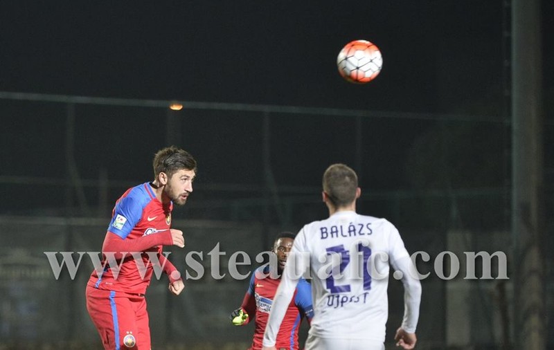 În stagiul din Turcia, Steaua a bătut clar formația maghiară Ujpest. ^Campionii României au avut parte de o surpriză în cantonament / GALERIE FOTO