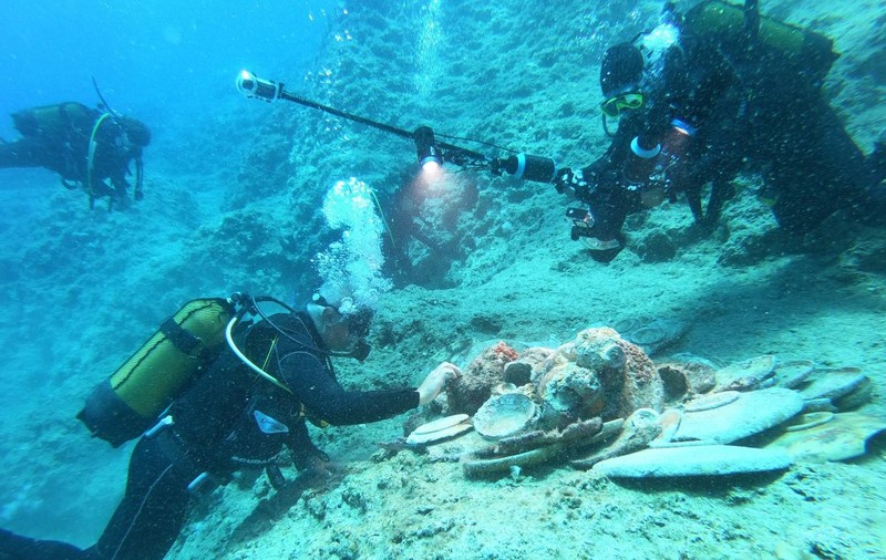 Descoperire spectaculoasă și unică în apele Turciei, după 2.000 de ani. Ce s-a găsit în apropiere de Antalya