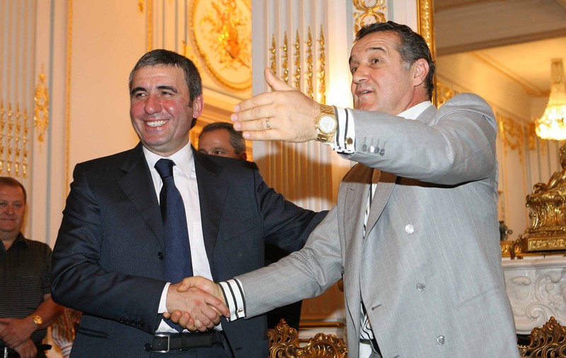 EXCLUSIV / Hagi se pregăteşte de nuntă: o va năşi pe Teodora Becali!